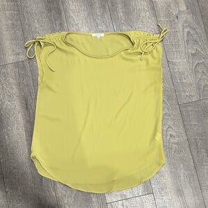 Pleione Light Yellow Sleeveless Blouse